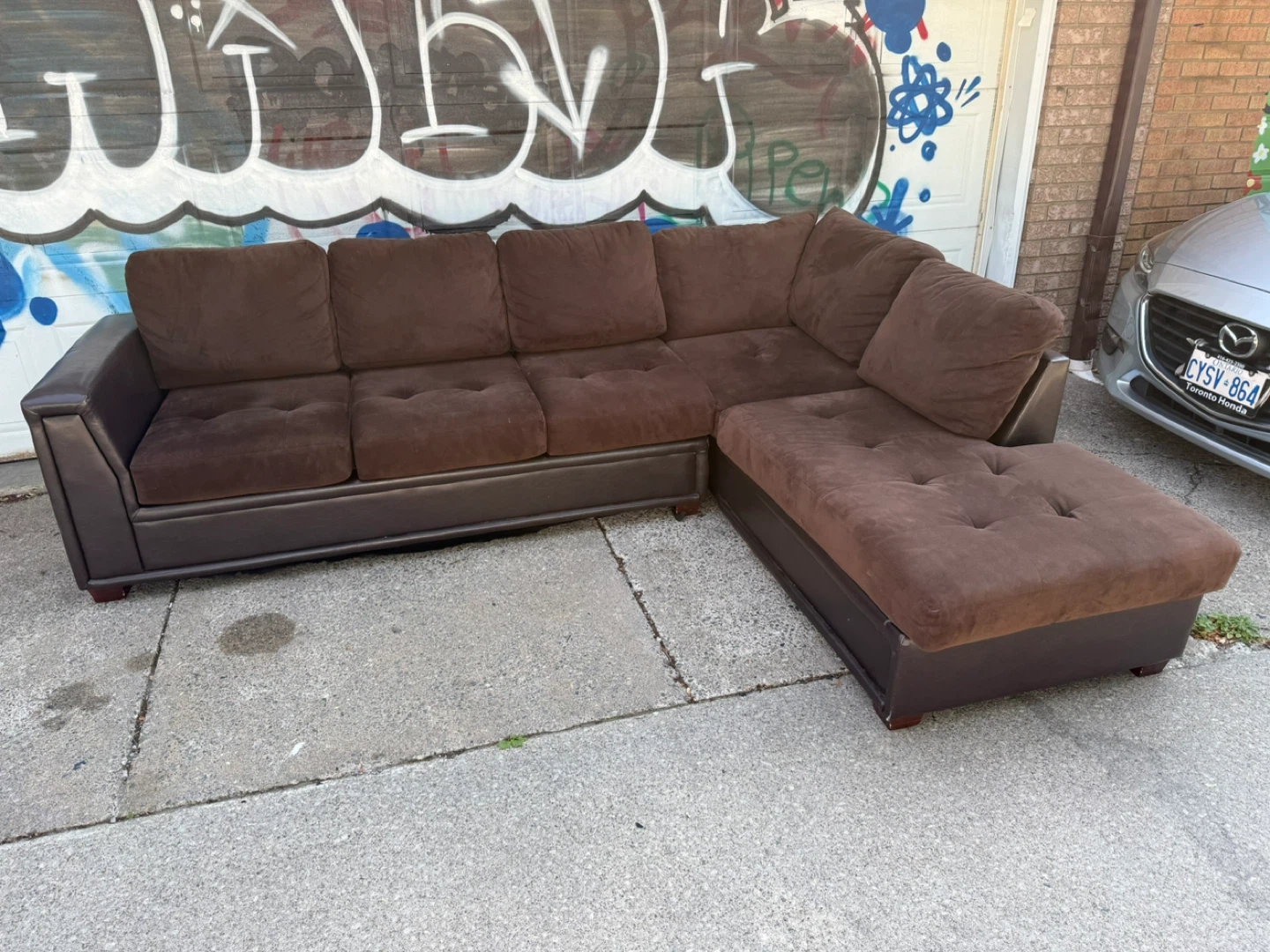 Free delivery Brown Sectional Sofa - photo 2