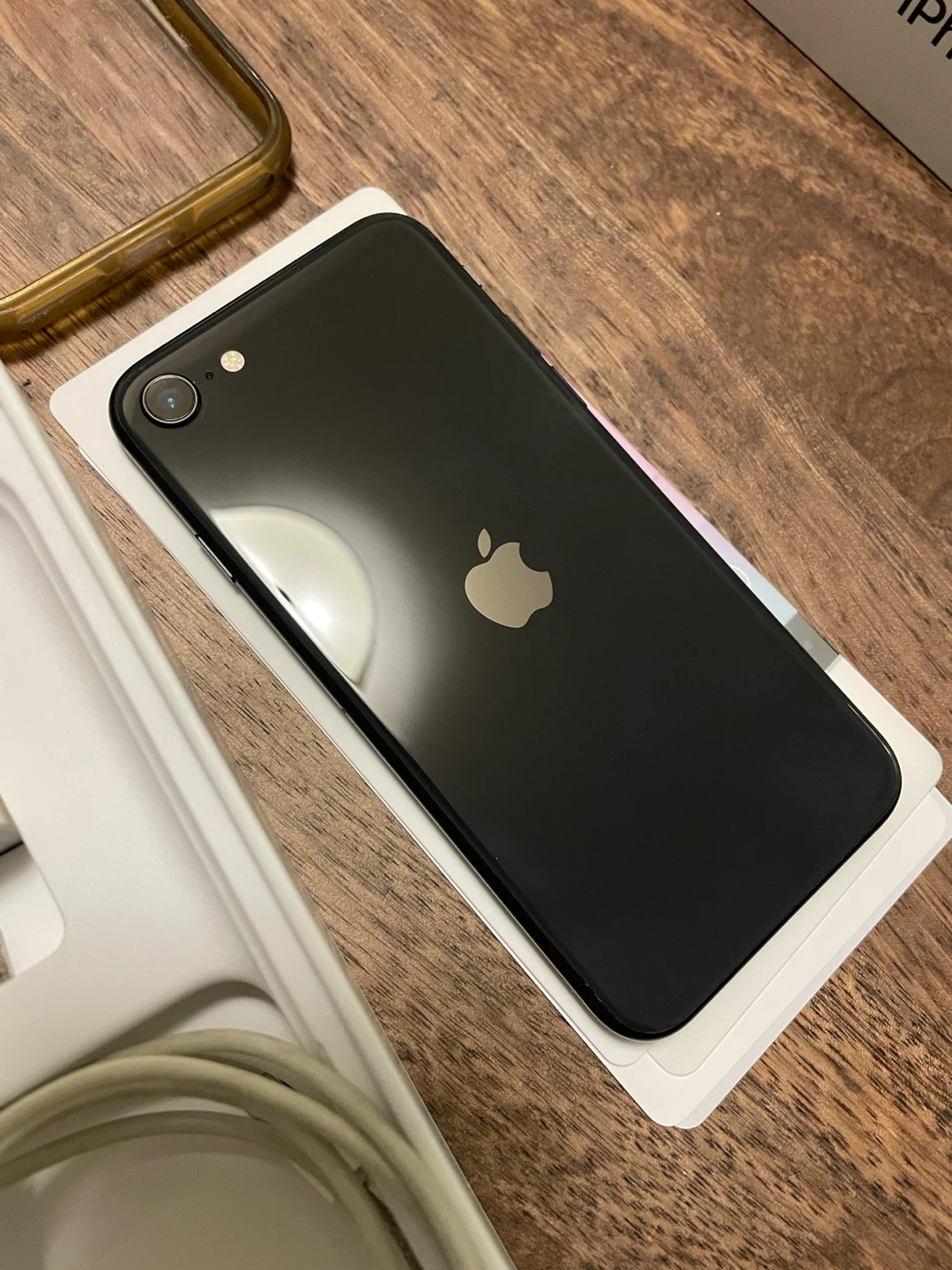 Apple iPhone SE 2020 New apple care - photo 2