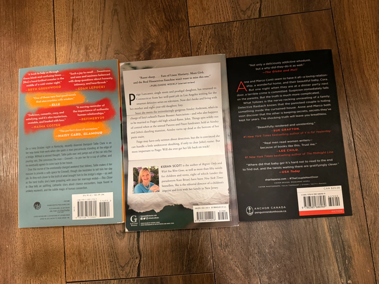 Three Novels book lot! 📚 - photo 2