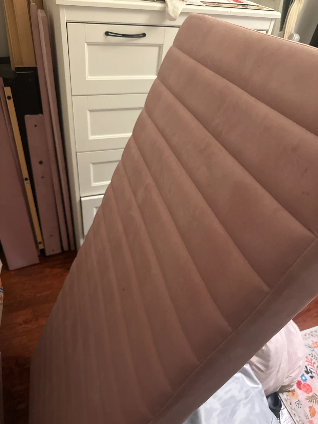 Full Size Pink Velvet Upholstered Platform Bed Frame - photo 4