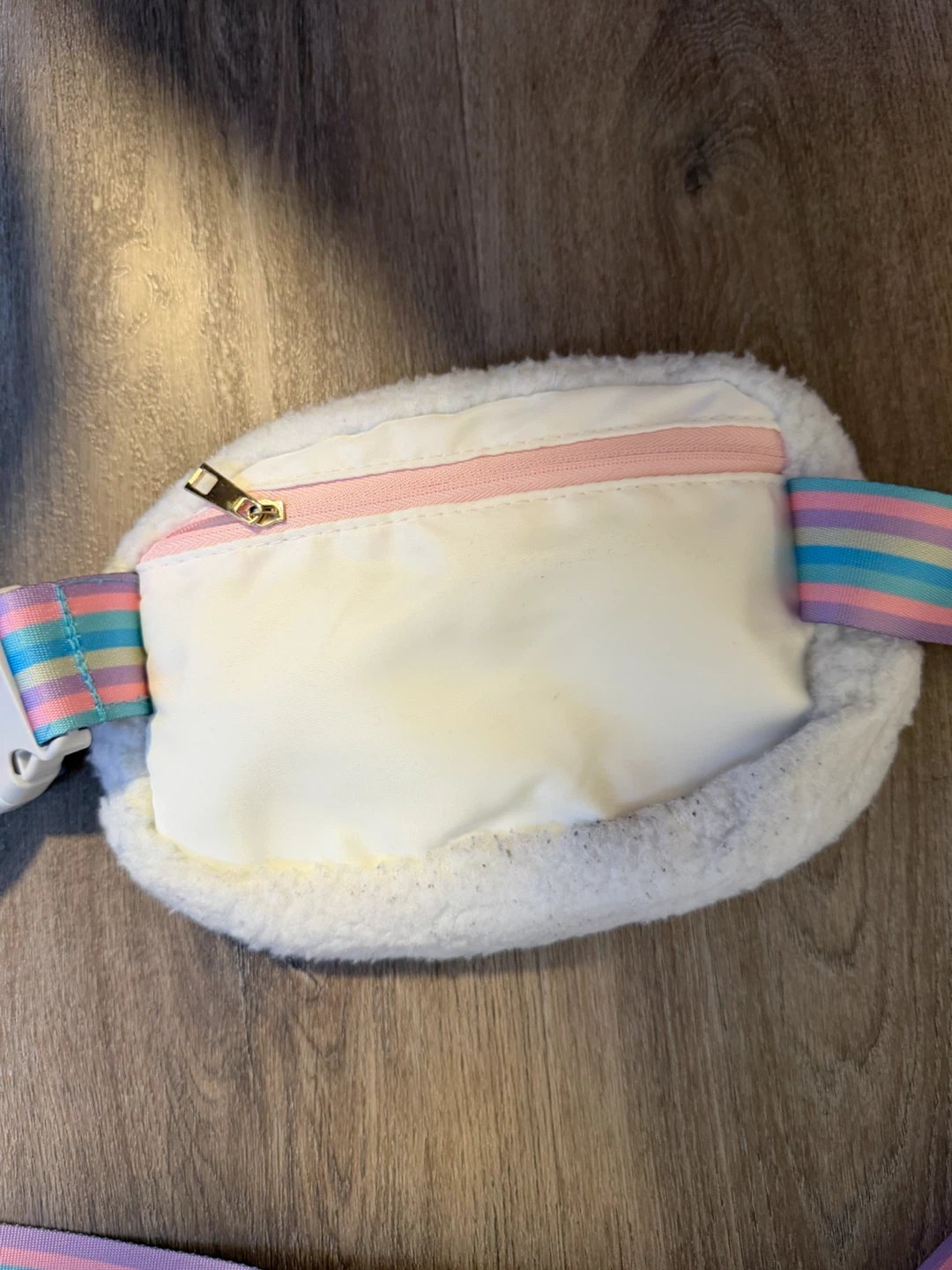 Kirby Fuzzy Belt Bag - photo 3