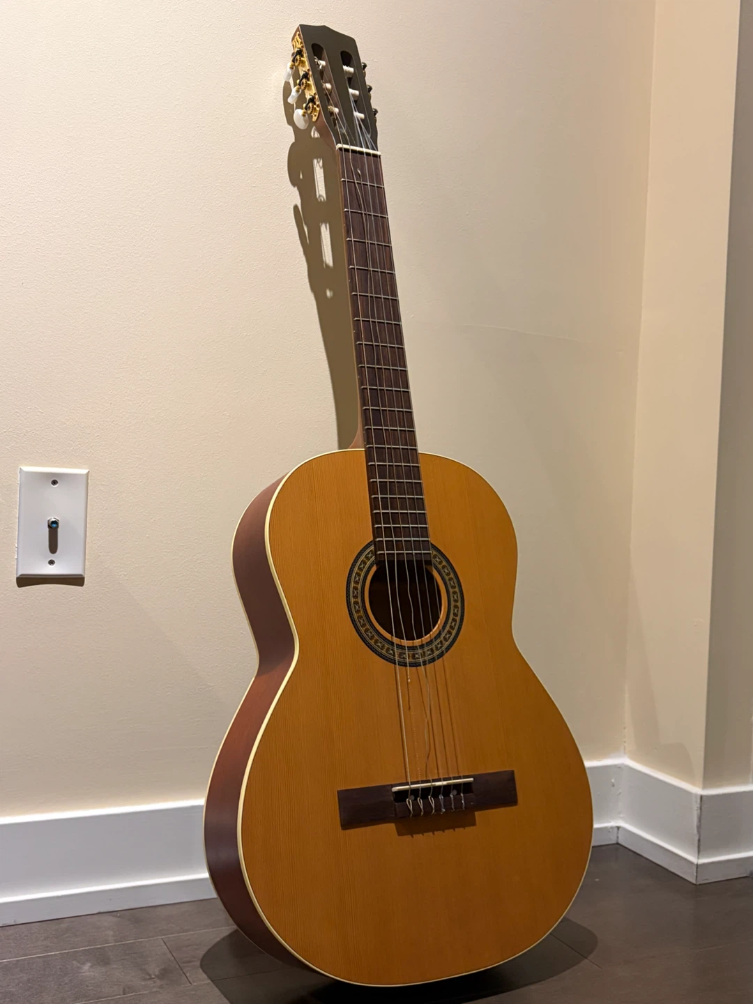 La Patrie Étude Classical Guitar +HS (Made in Canada)