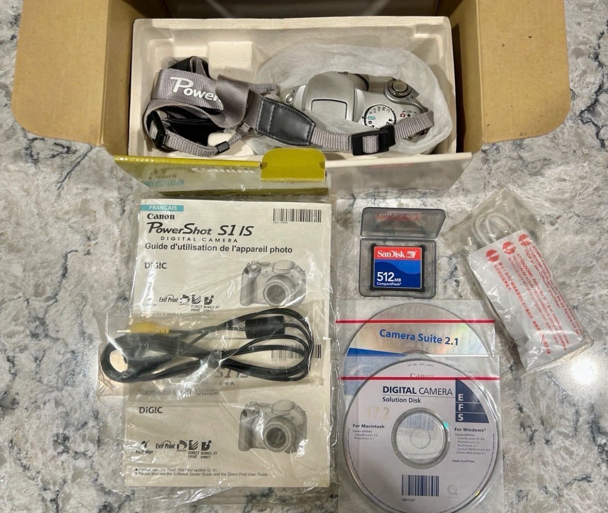 Canon PowerShot S1 IS 3.2MP Digital Camera 10x Zoom w/ Extras - photo 2
