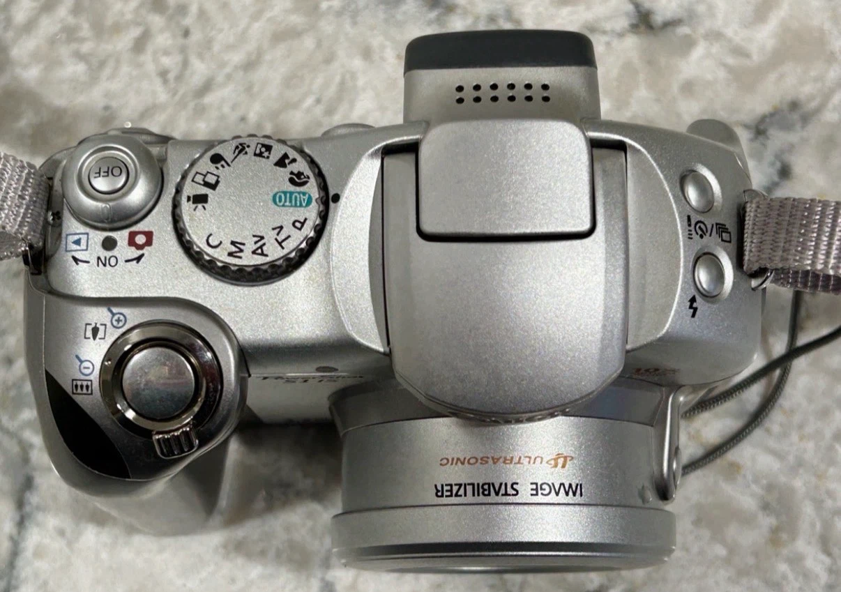 Canon PowerShot S1 IS 3.2MP Digital Camera 10x Zoom w/ Extras - photo 5