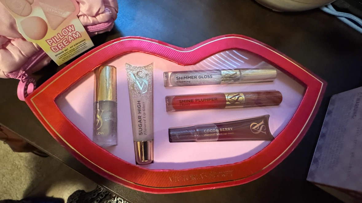 Victoria's Secret Lip Gloss Set