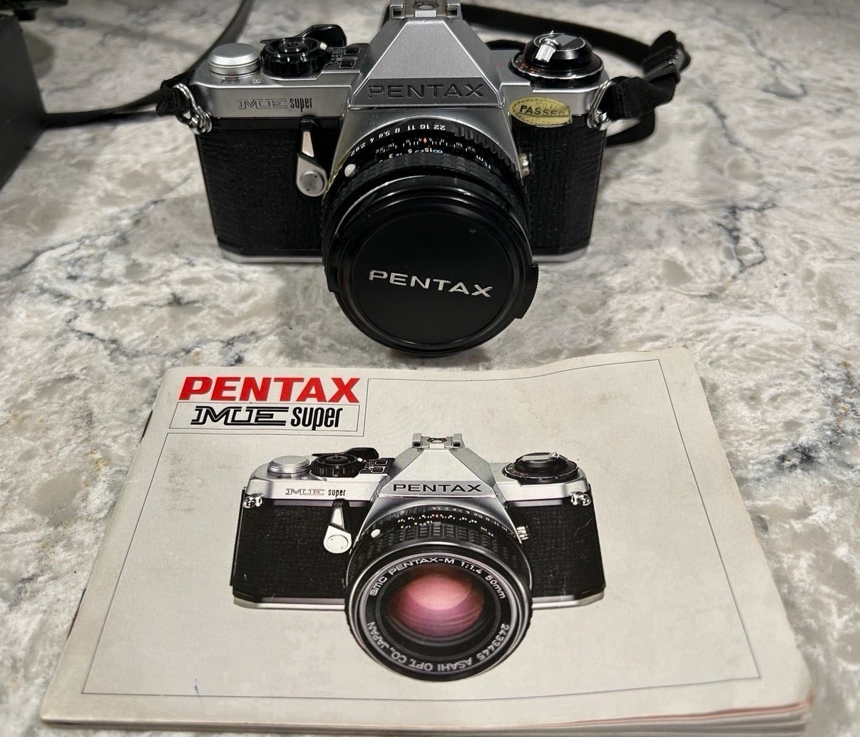 Pentax ME Super 35mm Film Camera w/ 50mm f/2 + 24mm f/2.8 Lens - photo 2