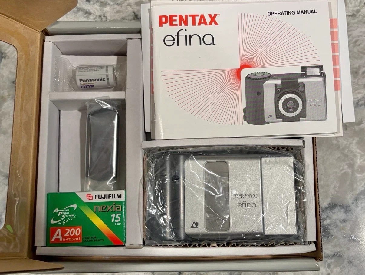 NEW Pentax Efina APS Film Camera. Sealed Battery, Film & Remote - photo 2