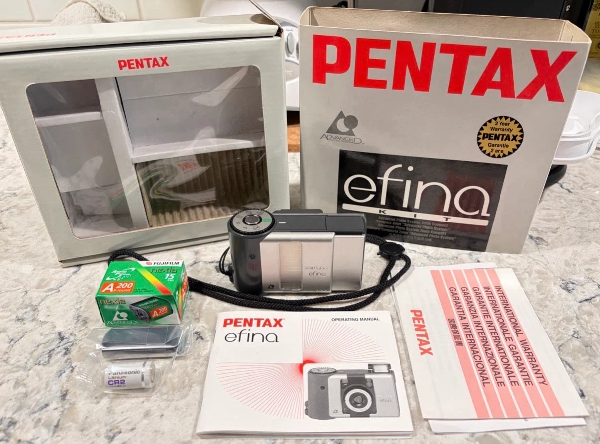 NEW Pentax Efina APS Film Camera. Sealed Battery, Film & Remote - photo 3