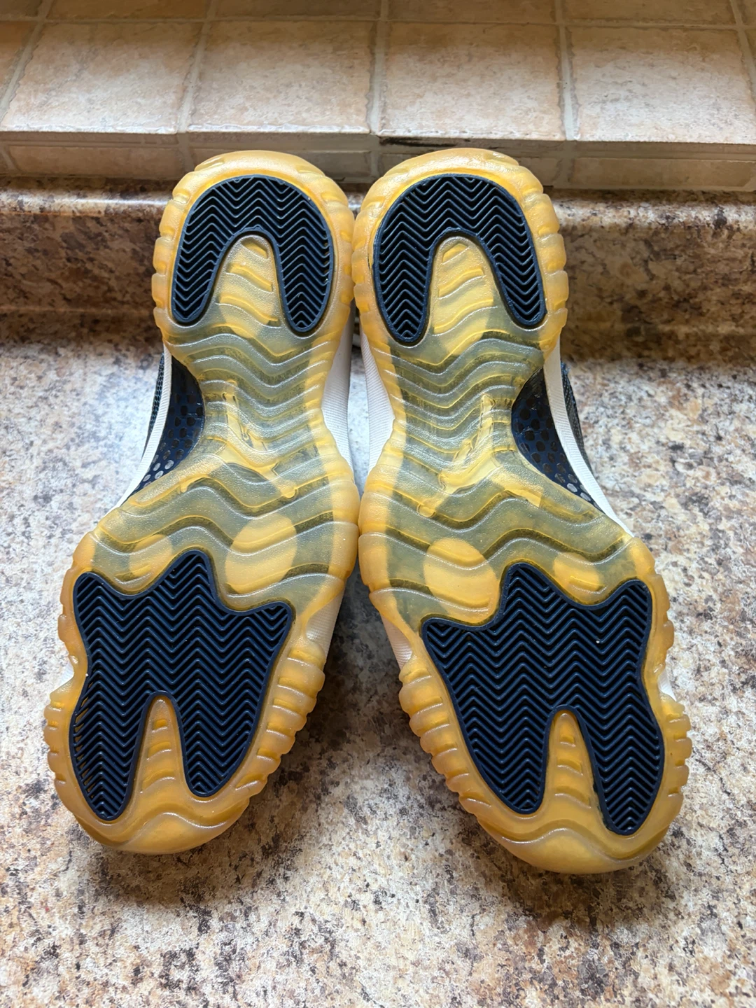 Air Jordan 11 Retro Low - photo 5