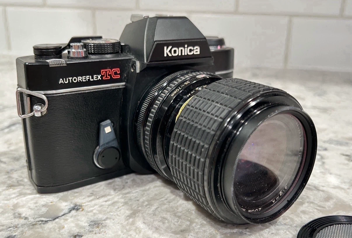 Konica Autoreflex TC 35mm Film Camera w/ Sigma 35-70mm Lens - photo 2