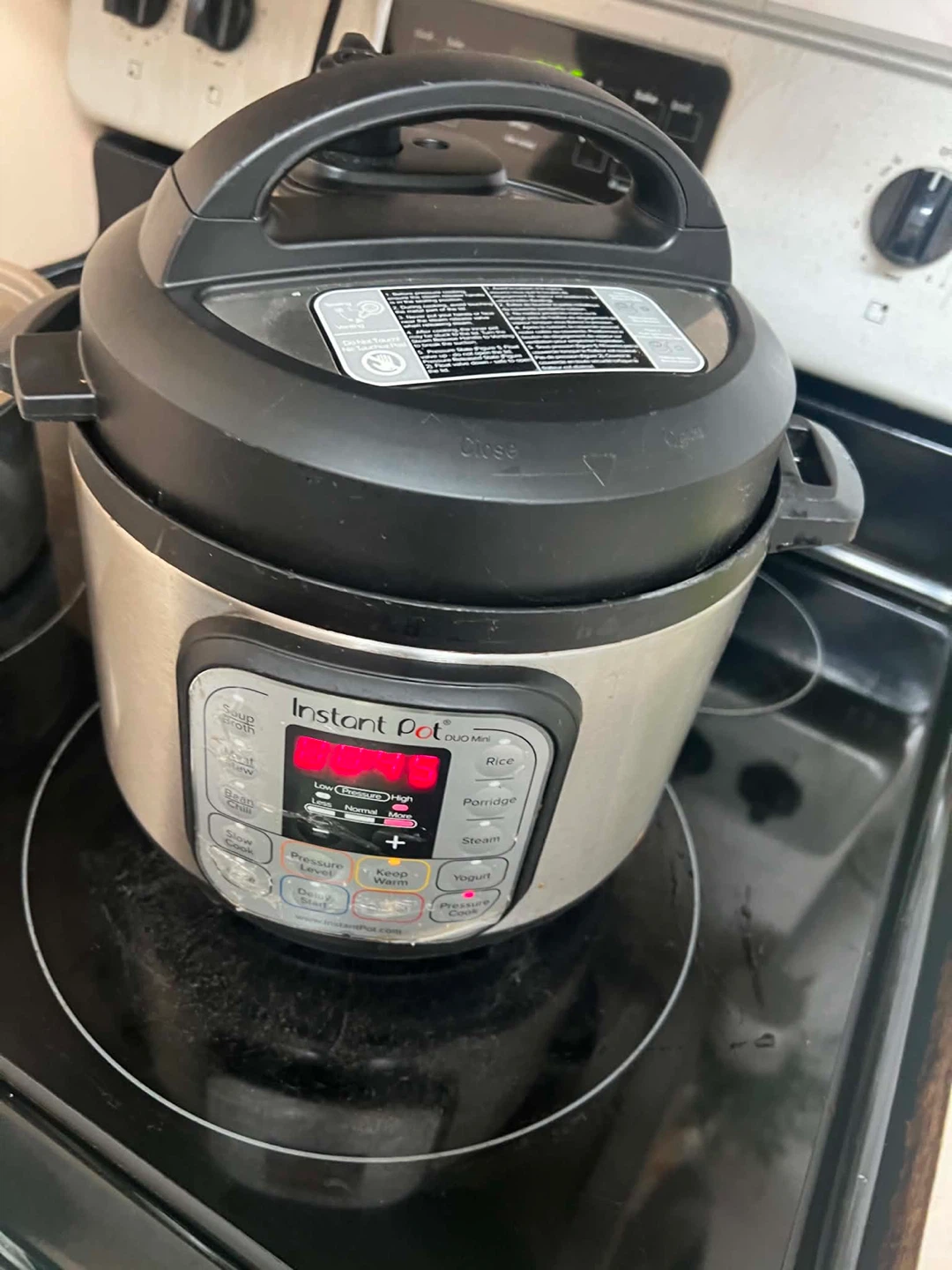 Instant Pot Duo Mini 7-in-1 Electric Pressure Cooker - photo 2