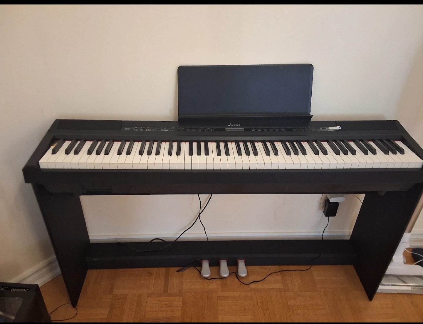 Donner Digital Piano with Stand and Pedals