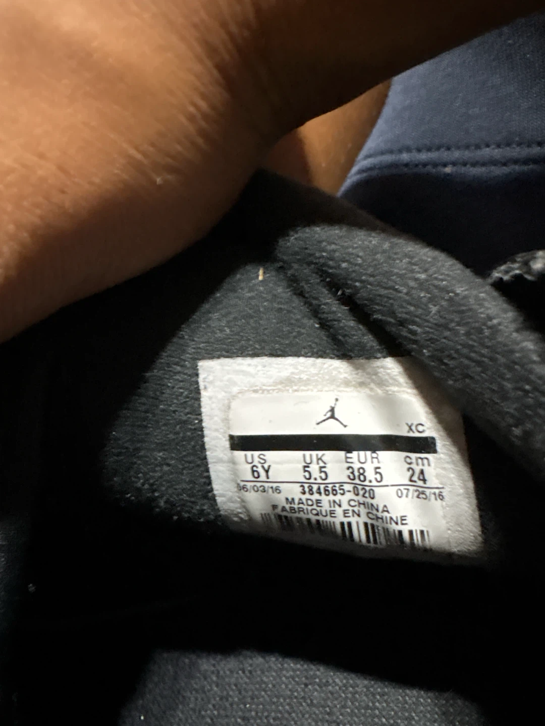 Air Jordan 6 Retro Black Sneakers - photo 2