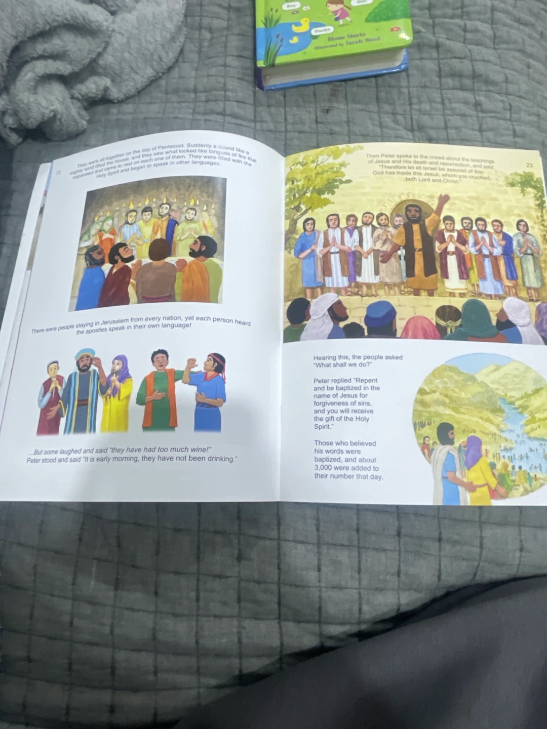 What is Christmas? & What is Easter? Books - photo 3