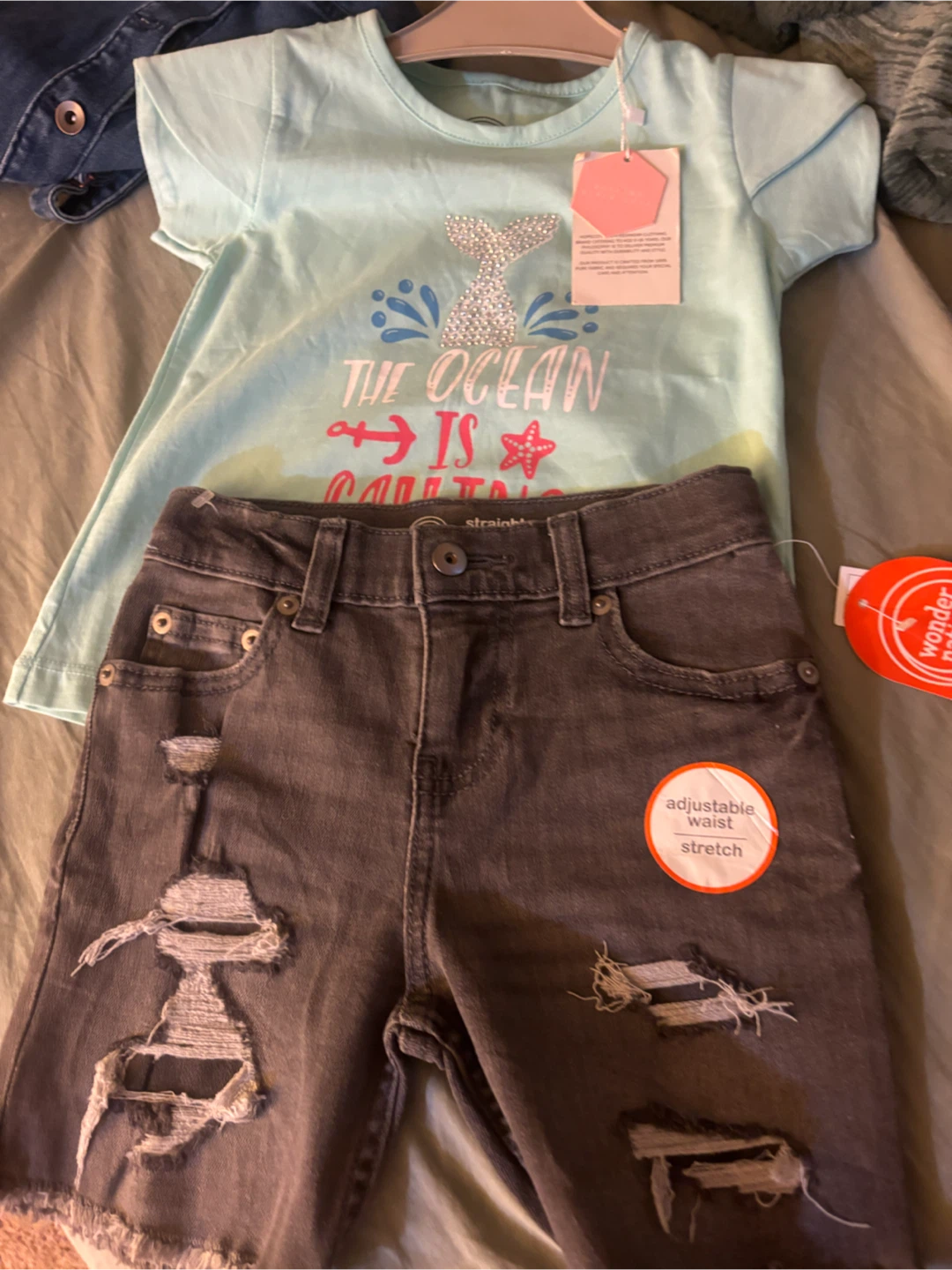 Kids clothes 4 to 5 - photo 5