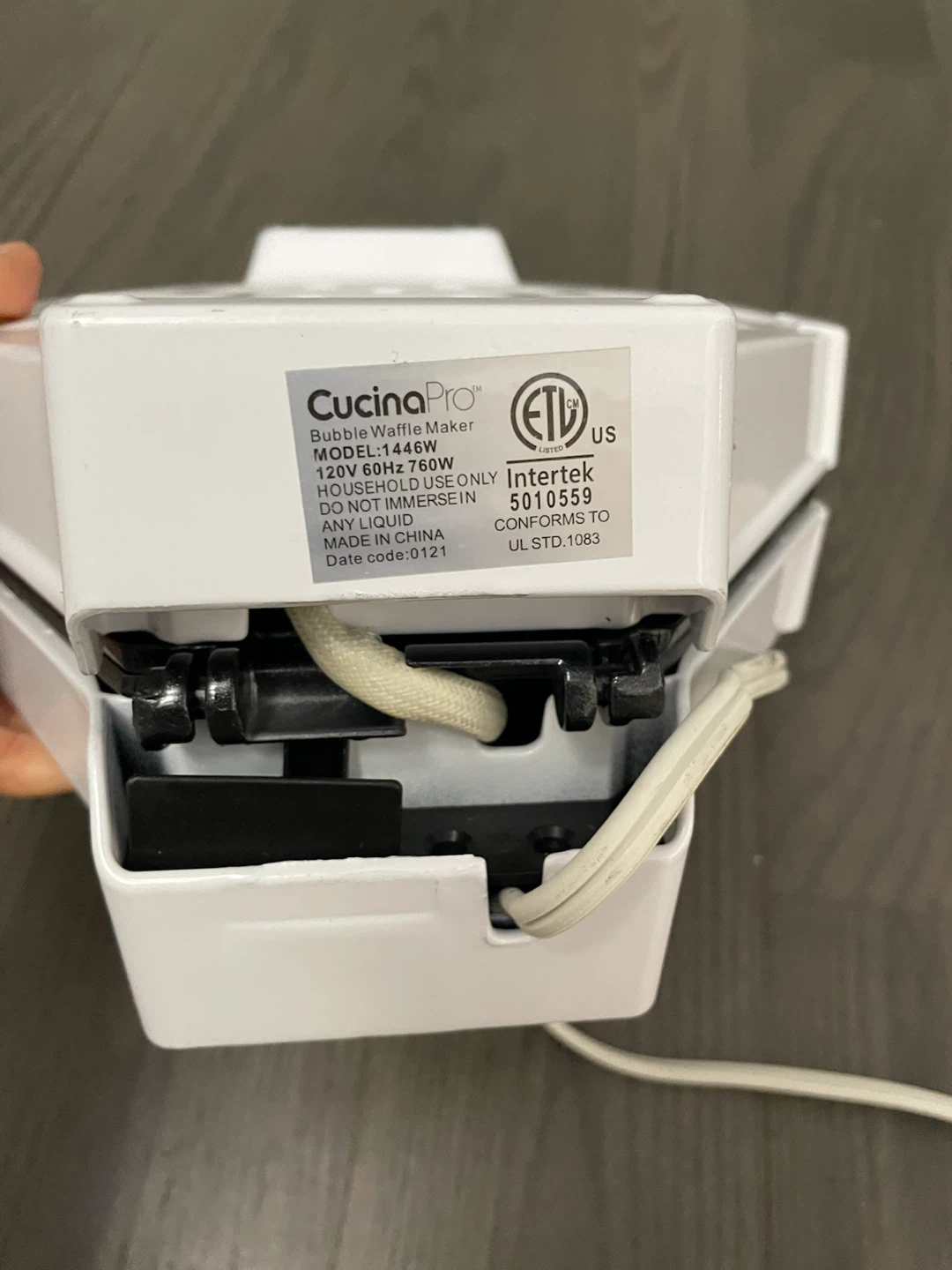 CucinaPro Bubble Waffle Maker - photo 3