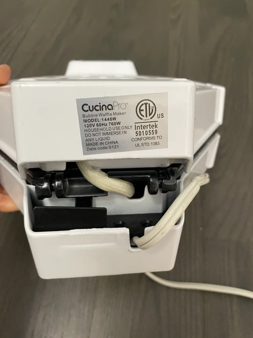 CucinaPro Bubble Waffle Maker - photo 3