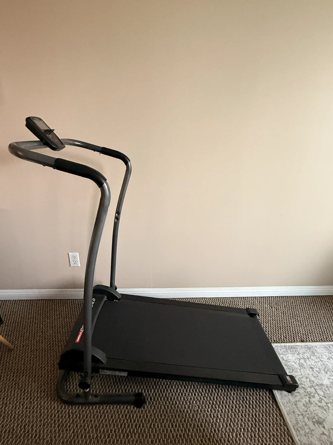 Weslo CardioStri e4.0 Walking Treadmill - photo 2