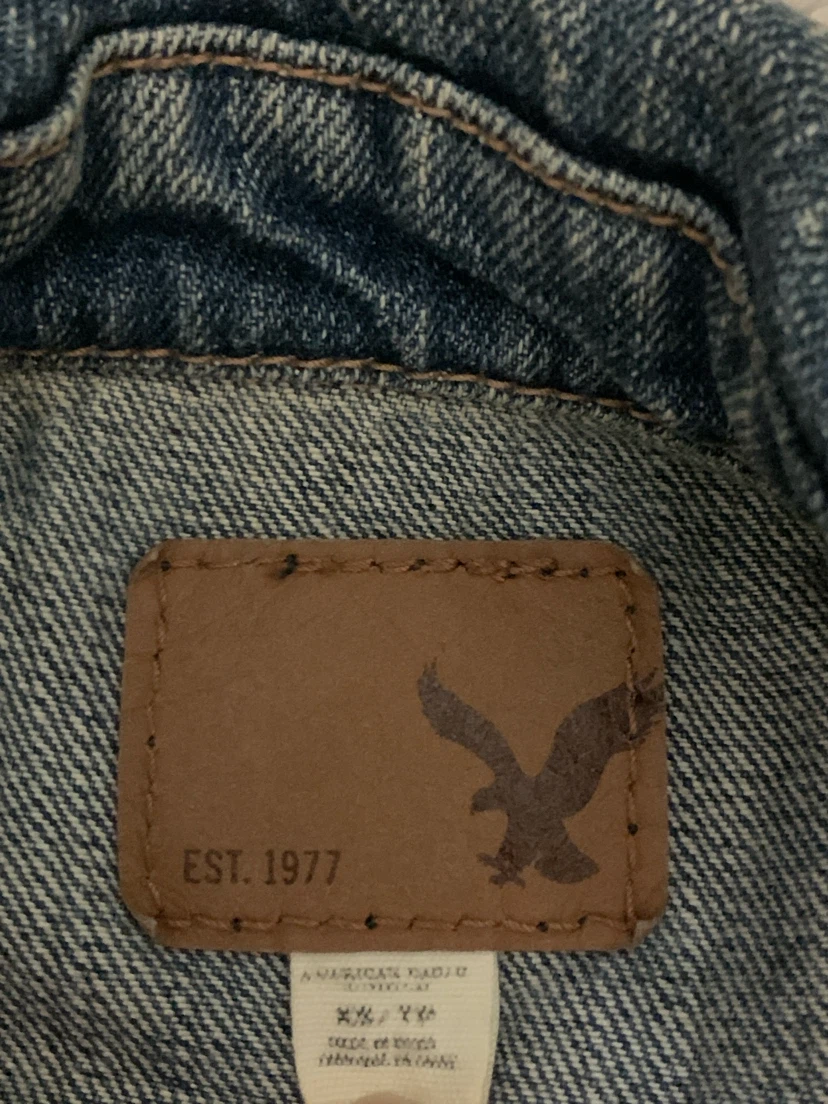 Womens clothing sizes range Victoria’s Secret American eagle - photo 2