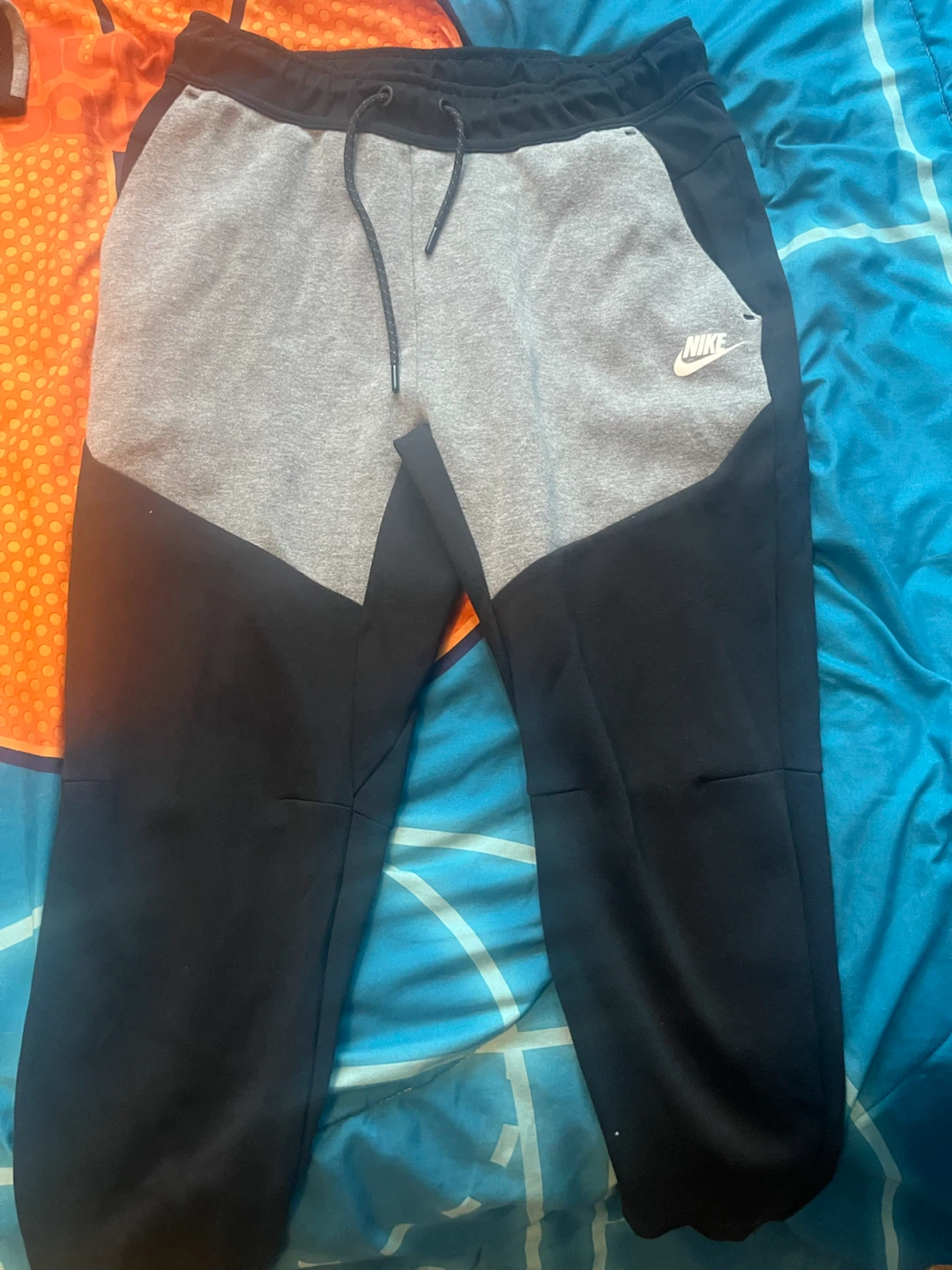 Nike Tech Fleece Full Zip Hoodie and Joggers Set - photo 2