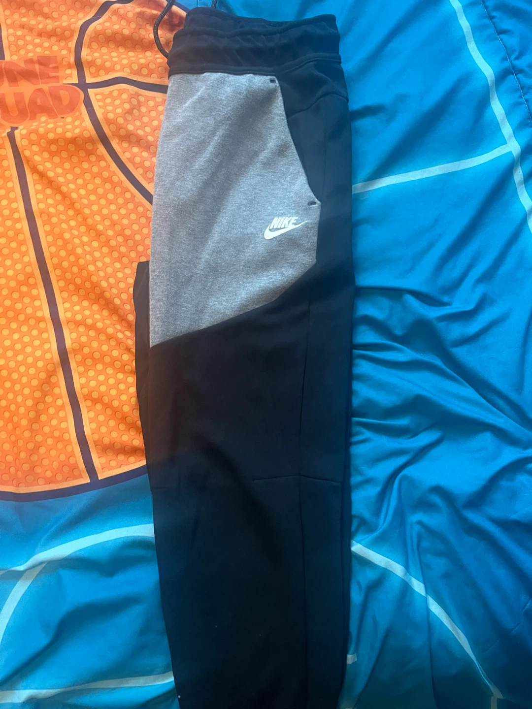 Nike Tech Fleece Full Zip Hoodie and Joggers Set - photo 3