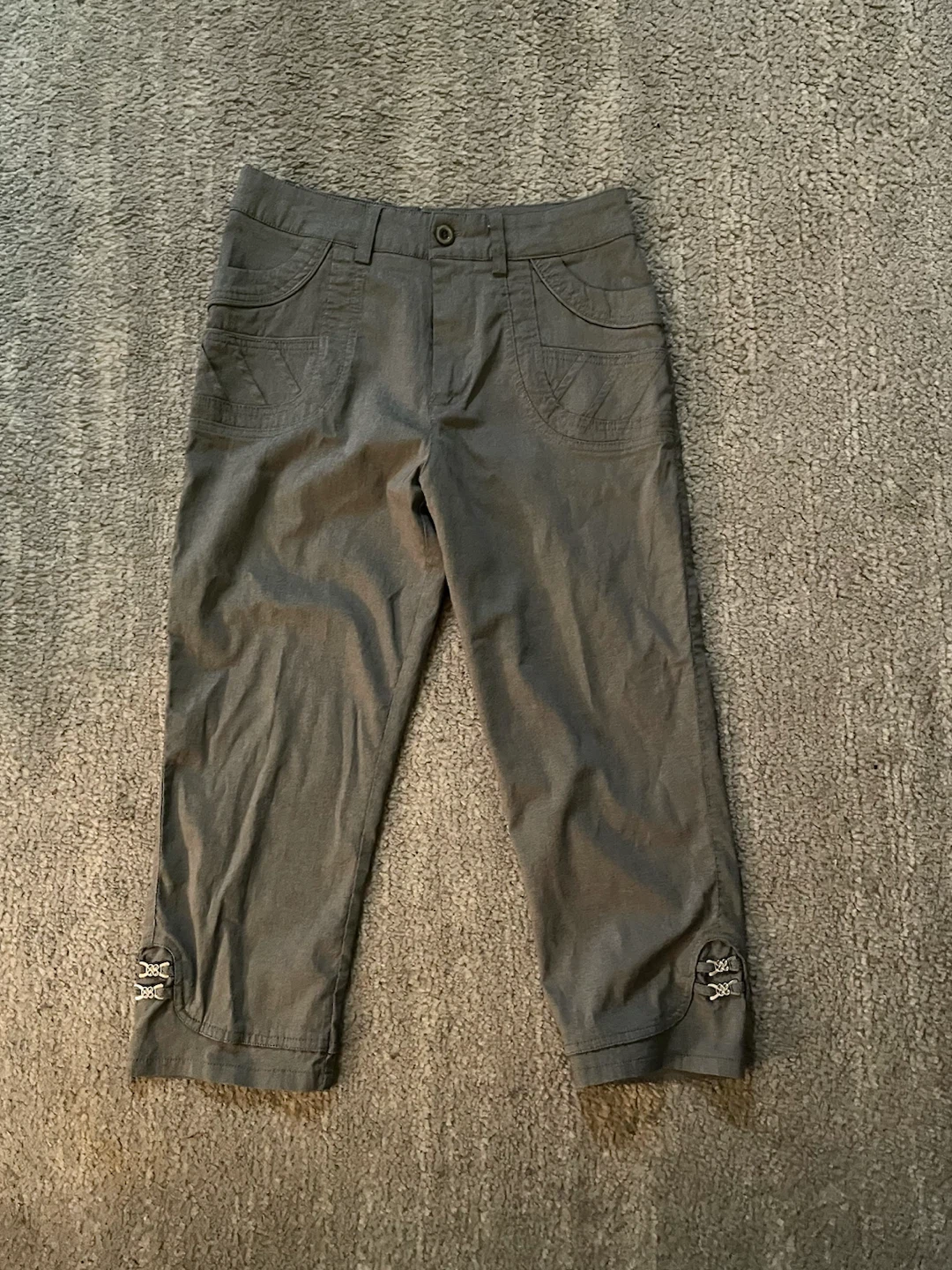 Women's Grey Capri Pants