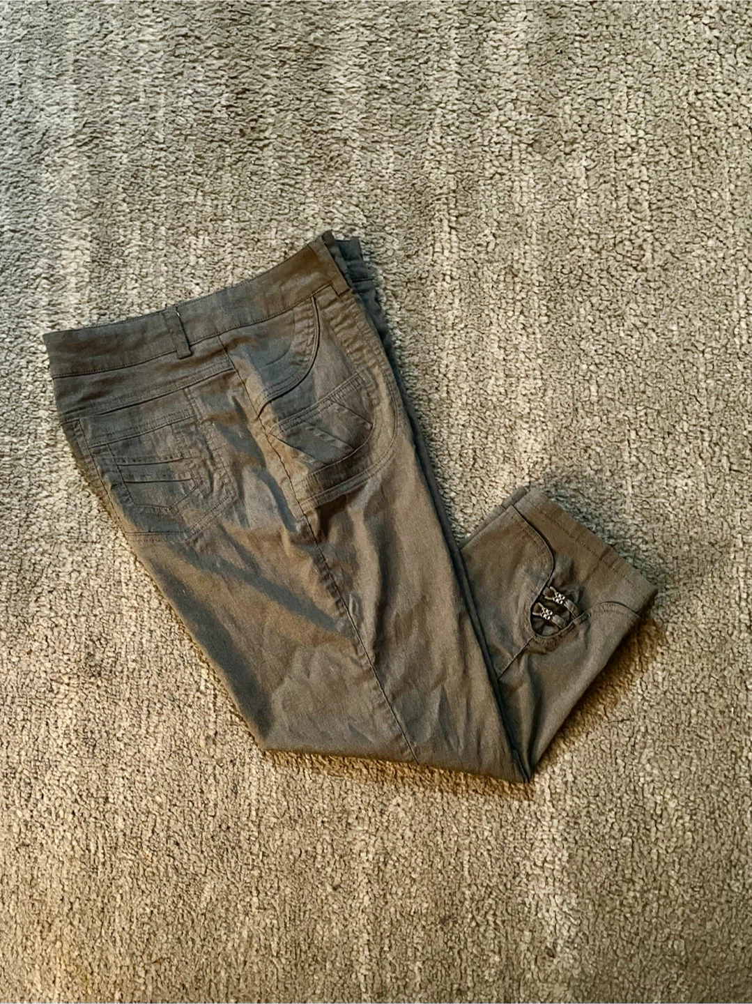 Women's Grey Capri Pants - photo 3
