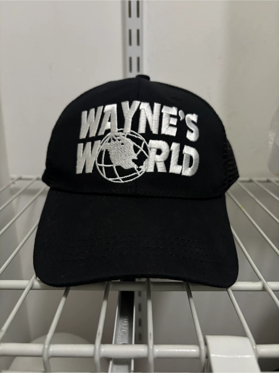 Wayne’s World trucker hat movie promo cap 90s