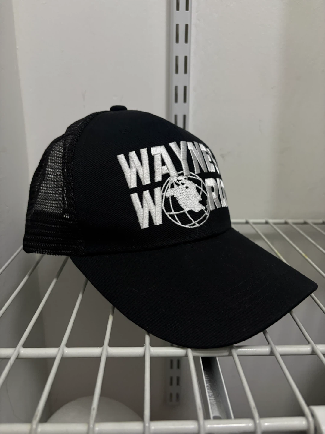 Wayne’s World trucker hat movie promo cap 90s - photo 2