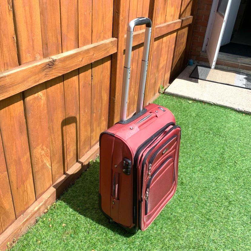 Gabbiano Red Wheeled Luggage - photo 5