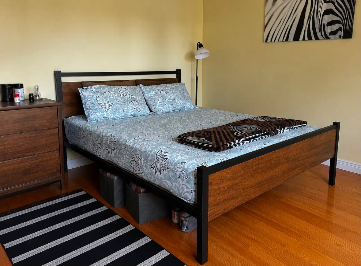 Queen size Bed Frame + Mattress – Excellent Condition | Must Go