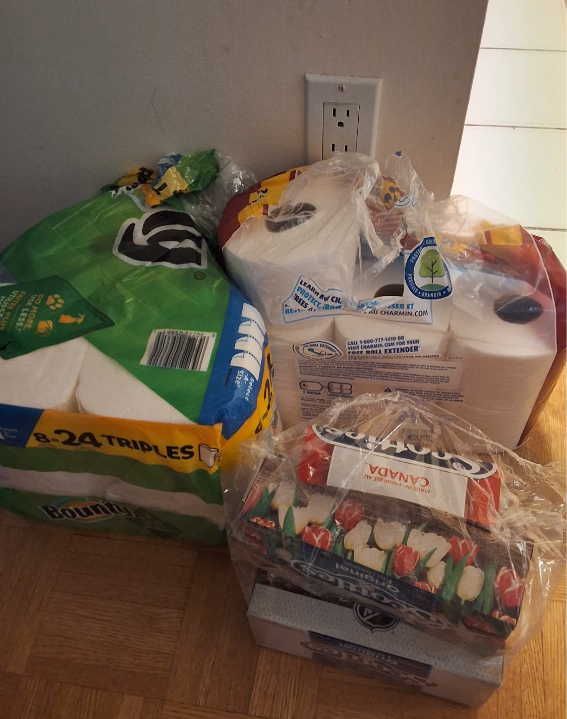 Paper towel, Toilet paper, Facial tissues