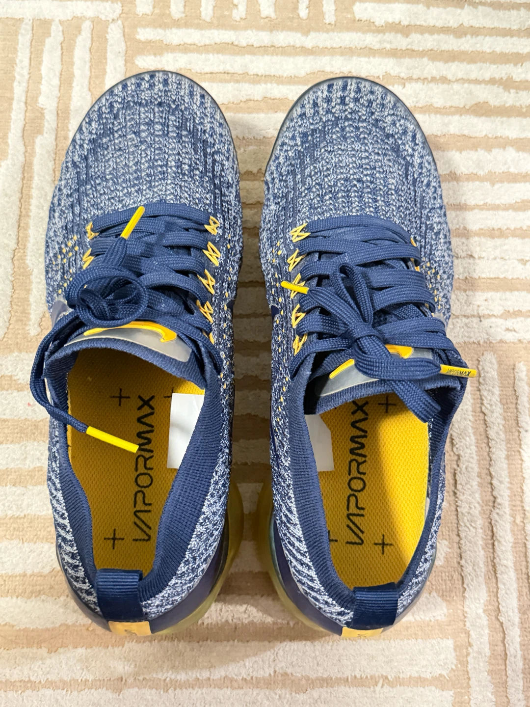 Nike Air Vapormax Flyknit 3 Men's Shoes - photo 4