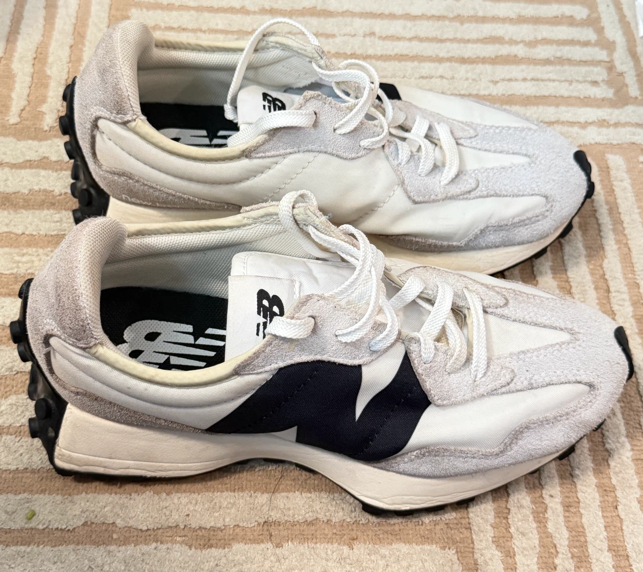 New Balance 327 White Casual Shoes - photo 2