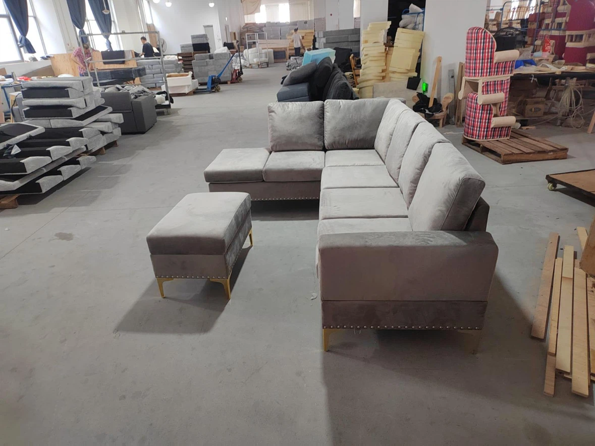 Sectional Sofa with Storage Ottoman! FREE DELIVERY 🚚 - photo 5