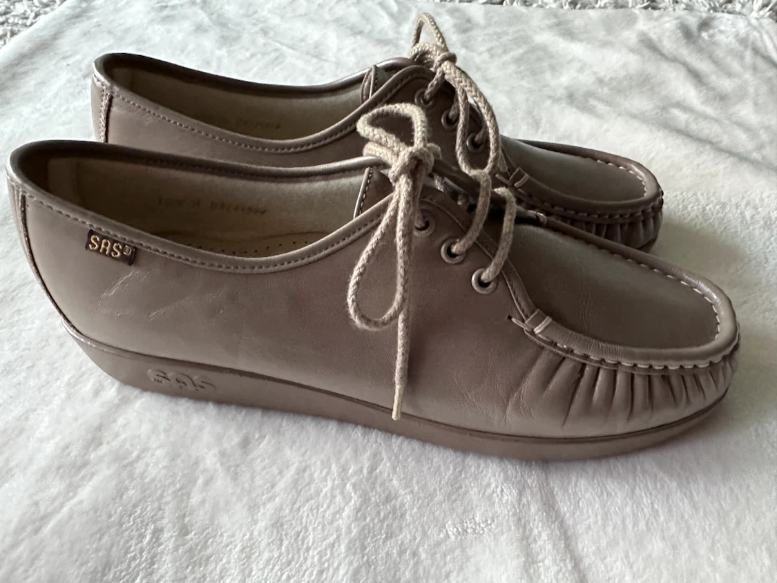 SAS Shoes Women's Loafers Size 10W Taupe