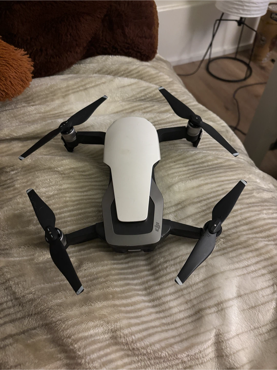 Dji maveric air drone (no remote)