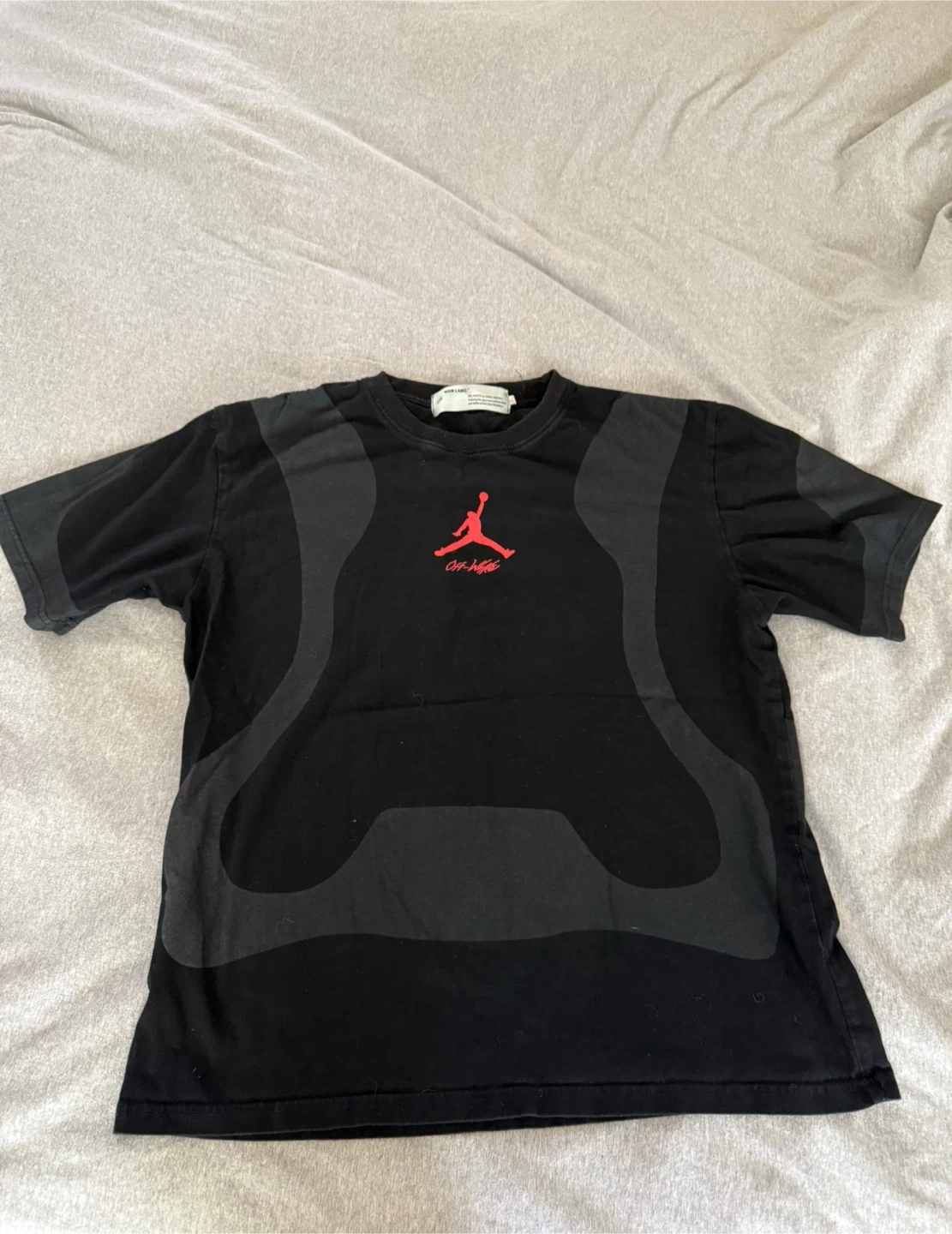 OFF-WHITE x Jordan T-Shirt size Large