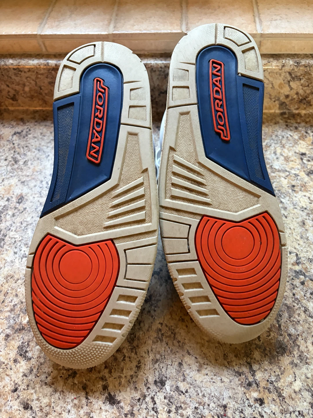 Air Jordan 3 Retro White Cement Orange Blue - photo 5