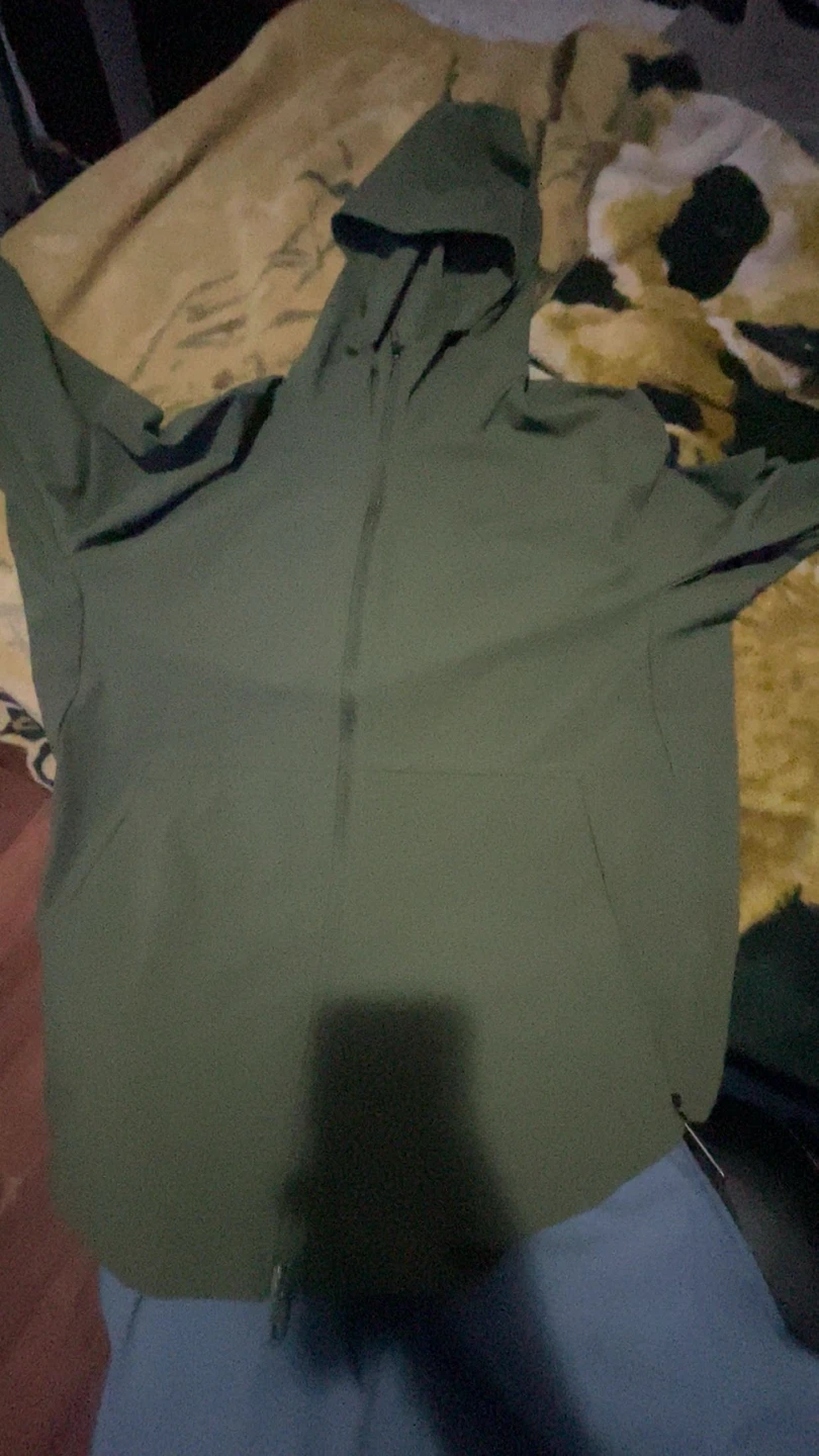 Lululemon Pace Breaker Jacket - Olive Green - photo 2