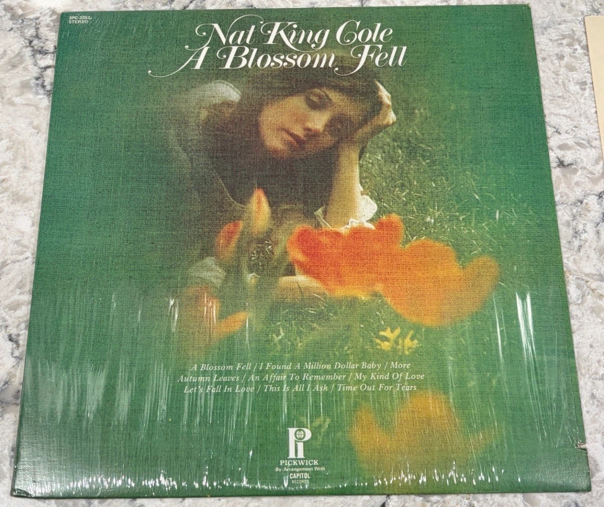 Nat King Cole – A Blossom Fell Record Canadian Press (SPC-3352)