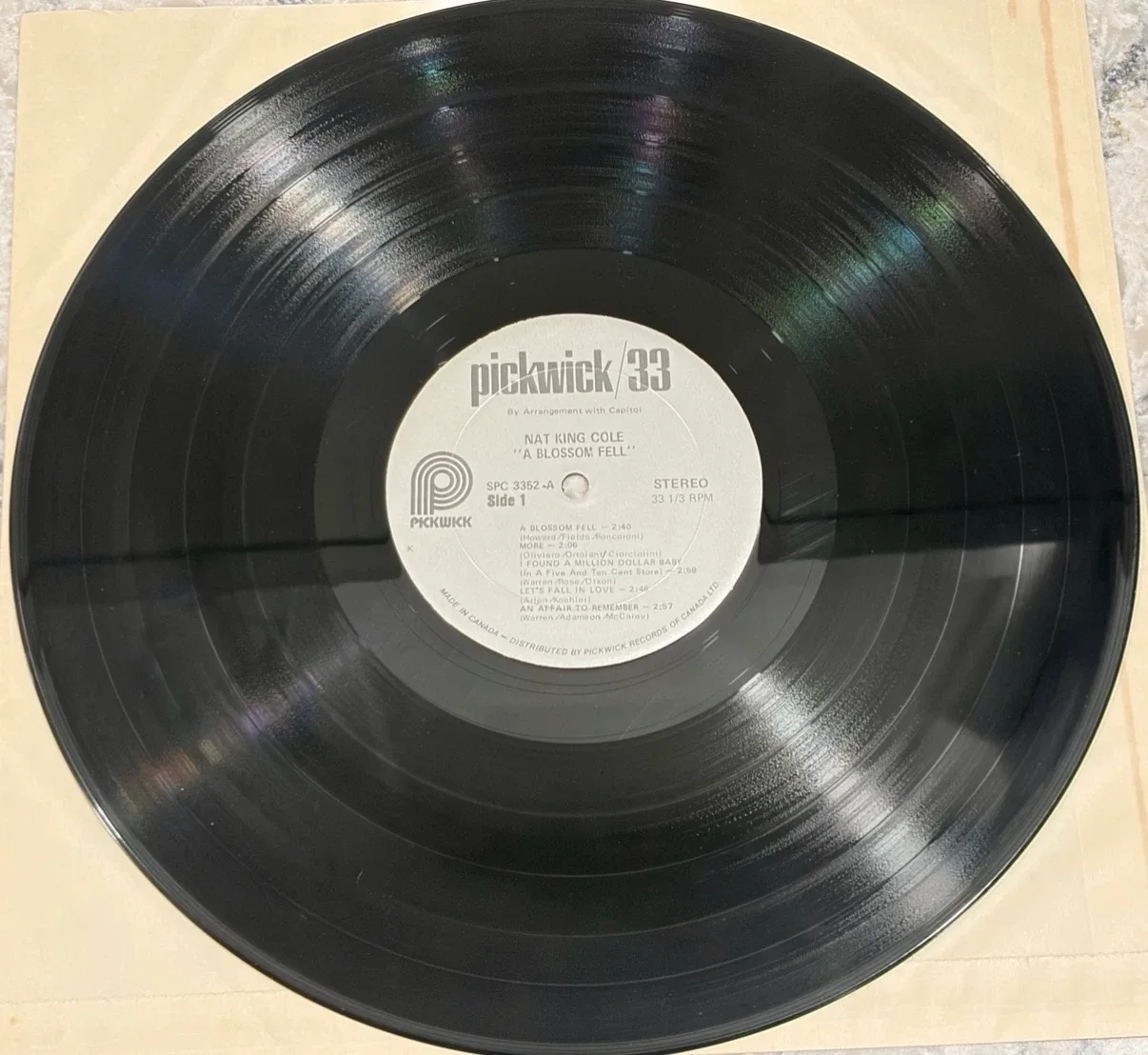 Nat King Cole – A Blossom Fell Record Canadian Press (SPC-3352) - photo 3
