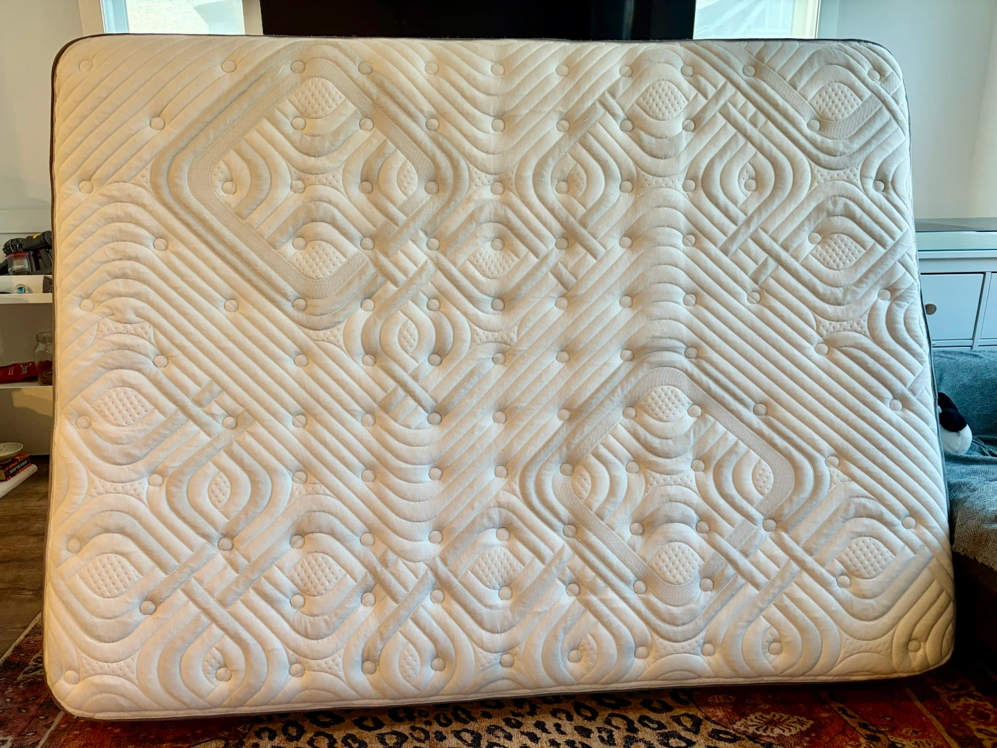Sealy optimum Queen mattress