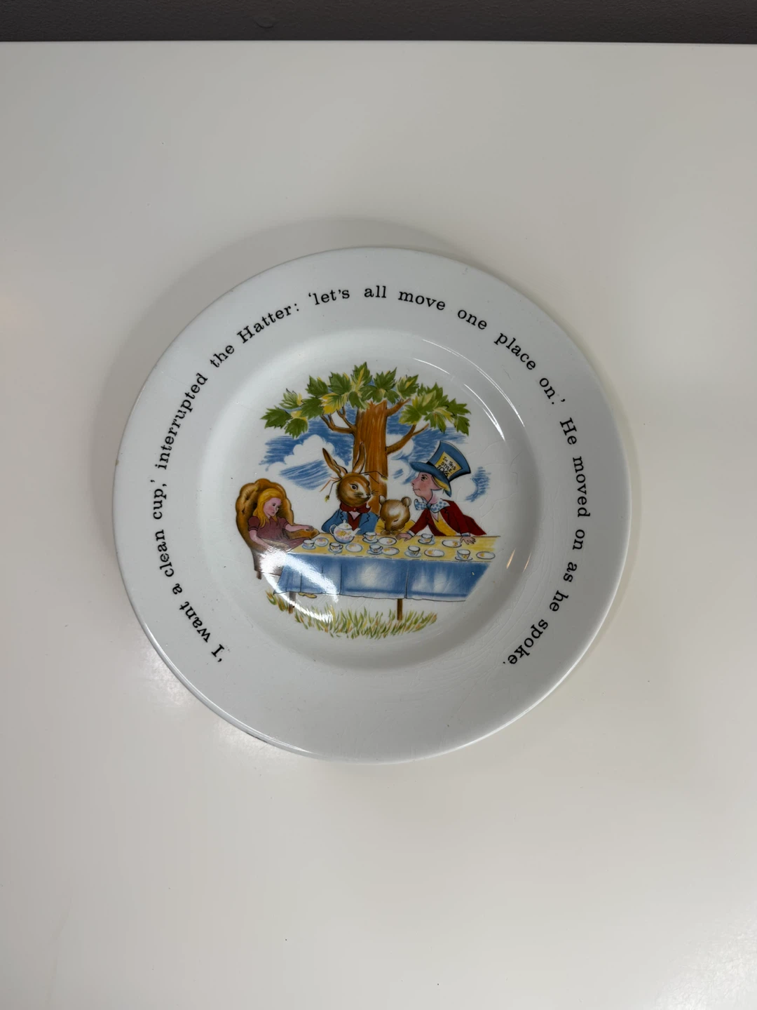 Johnson Bros. Alice in Wonderland Plate - photo 2