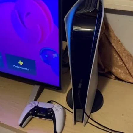 Sony PlayStation 5 Console - photo 3
