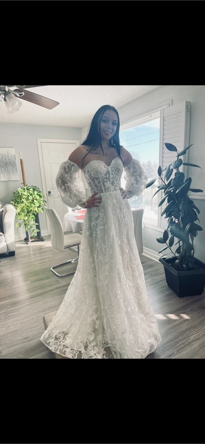 Wedding dress