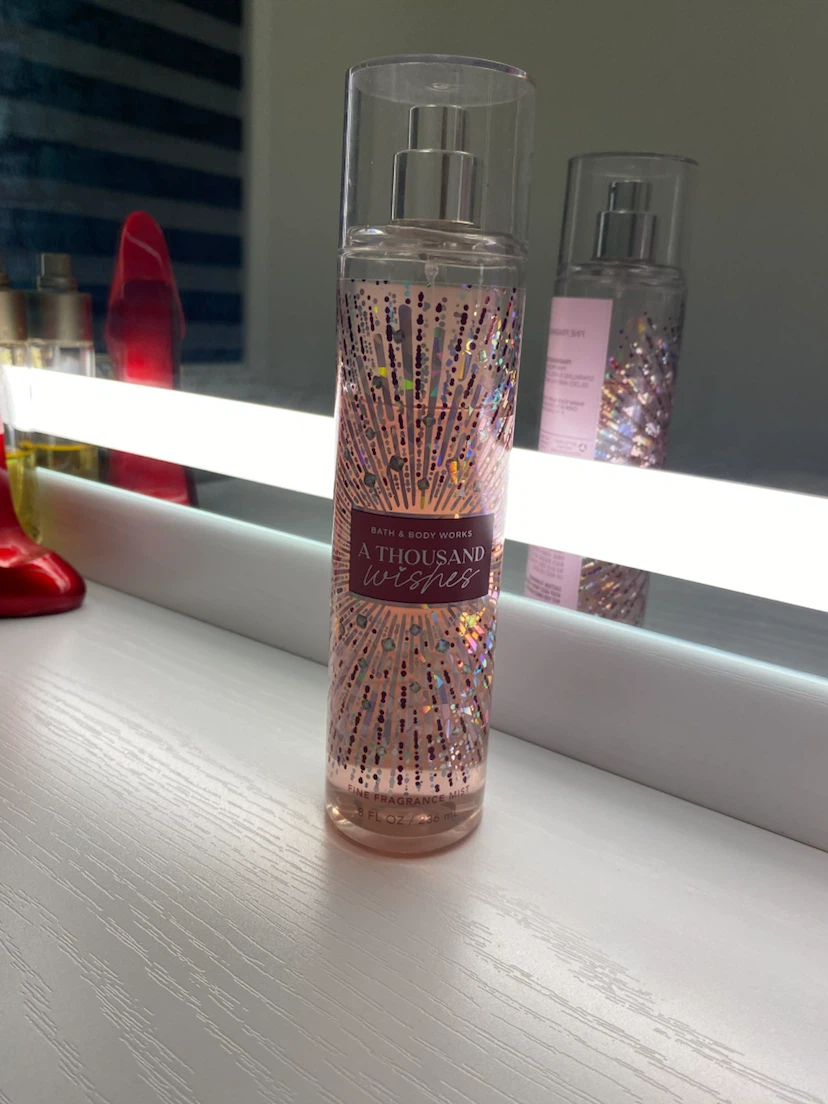 Bath & Body Works A Thousand Wishes Fine Fragrance Mist 236 mL - photo 2