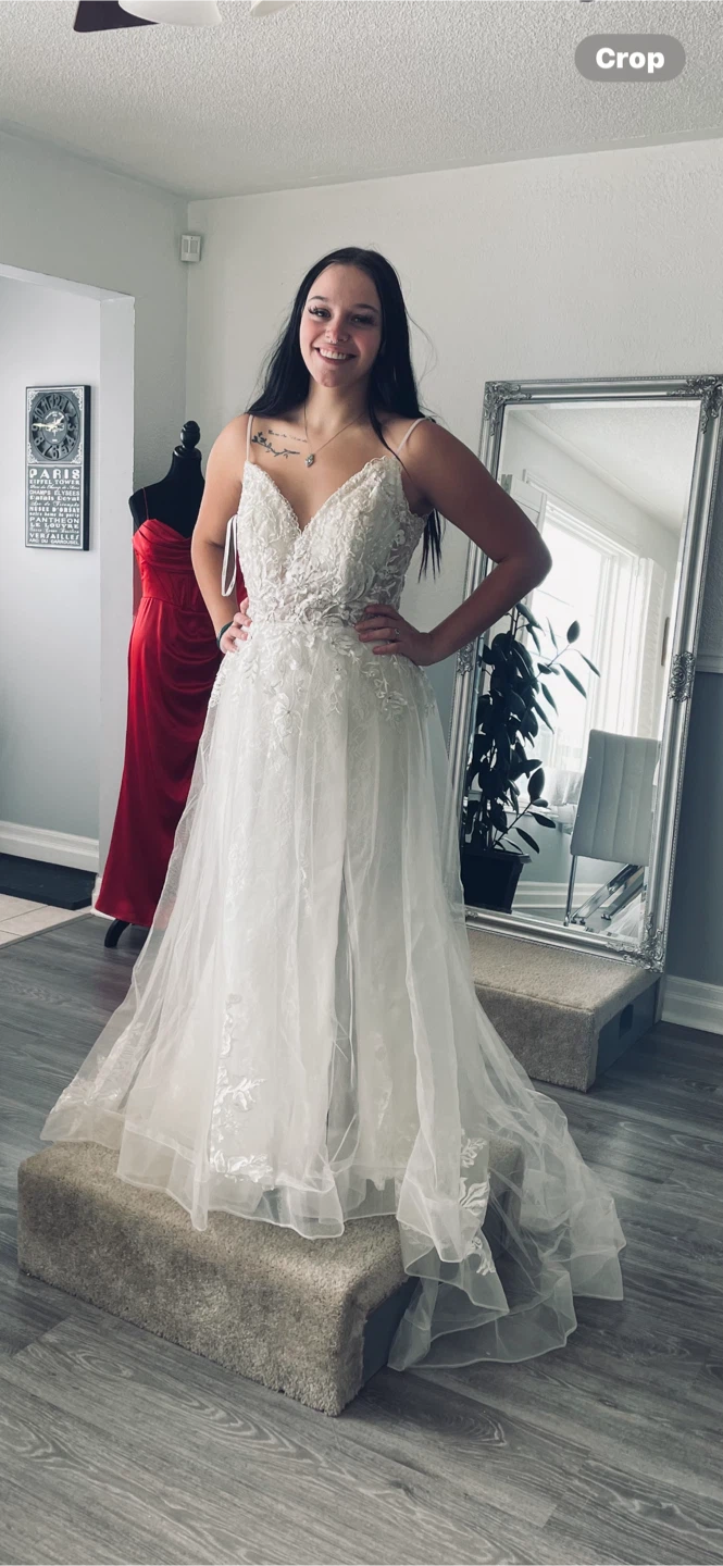 White Lace Wedding Dress