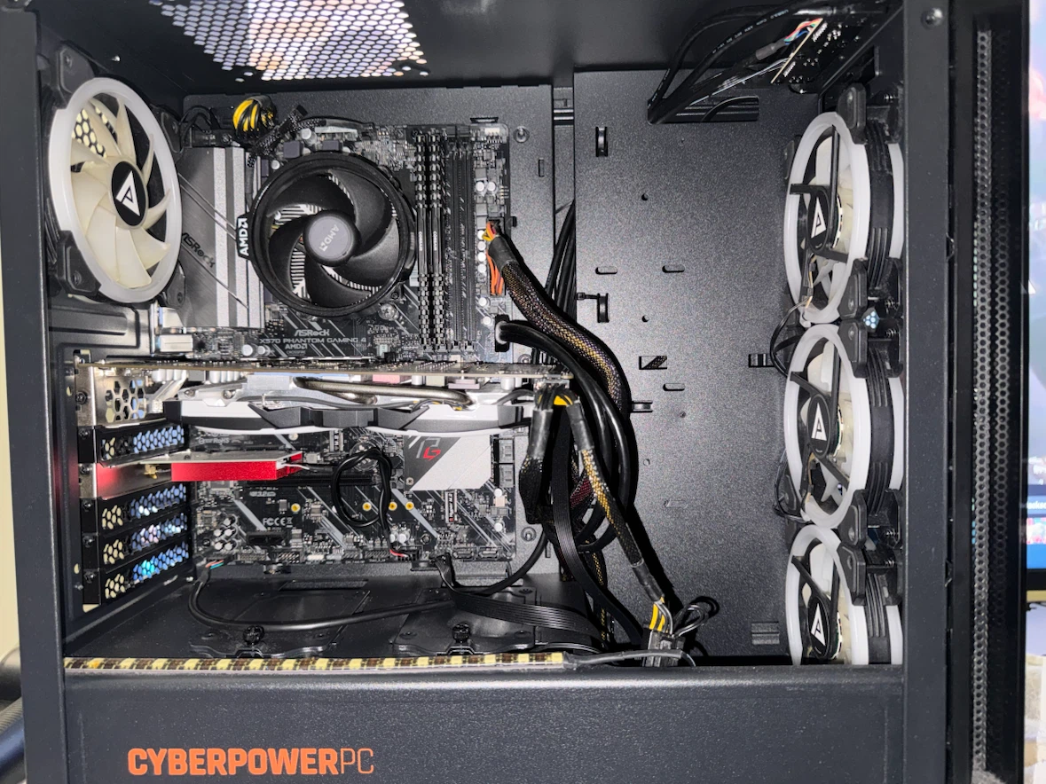 CyberPowerPC Gaming PC - x570 Phantom Gaming 4, RX 580 8GB, 32GB - photo 3