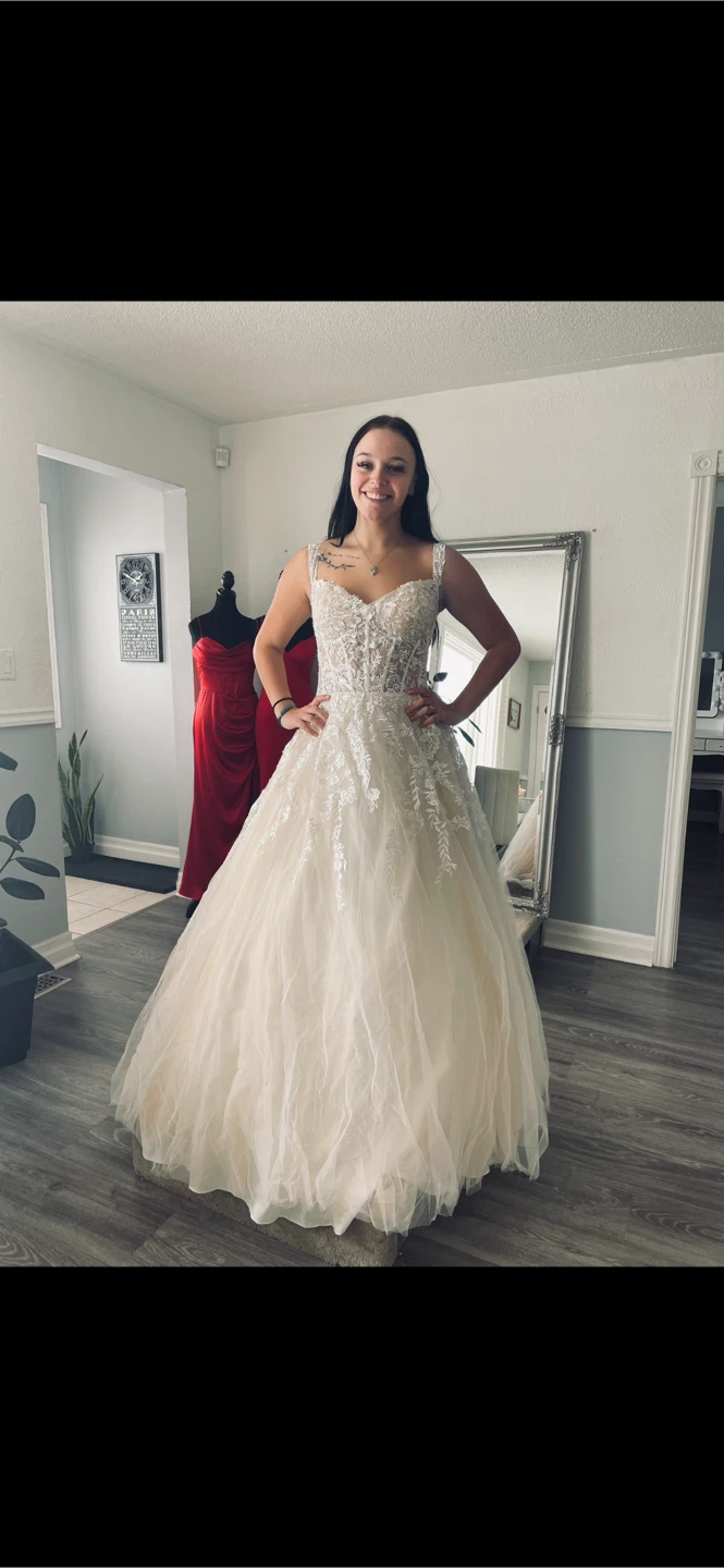 Ivory Wedding Dress